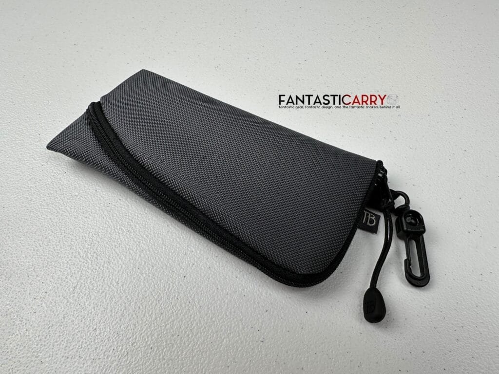 Tom Bihn Ghost Whale Organizer Pouch - Small - in Black and Nebulous Grey Ballistic