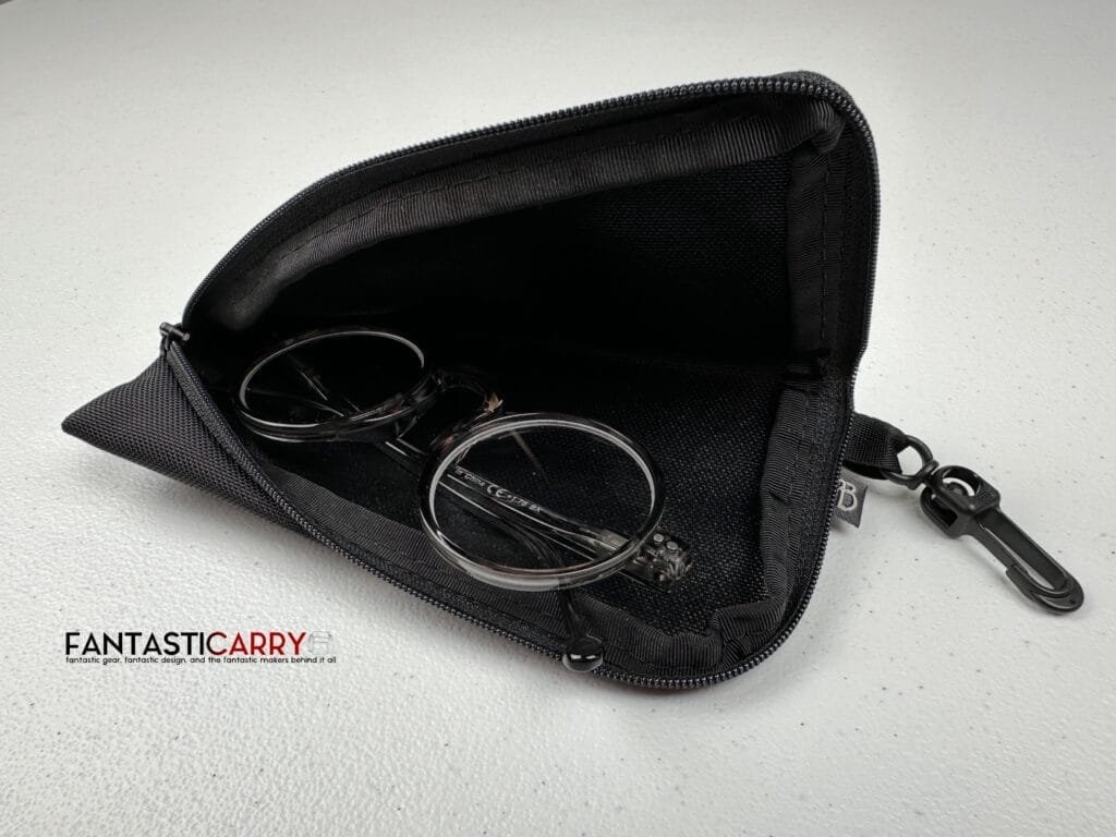 Tom Bihn Ghost Whale Organizer Pouch - Small - in Black and Nebulous Grey Ballistic