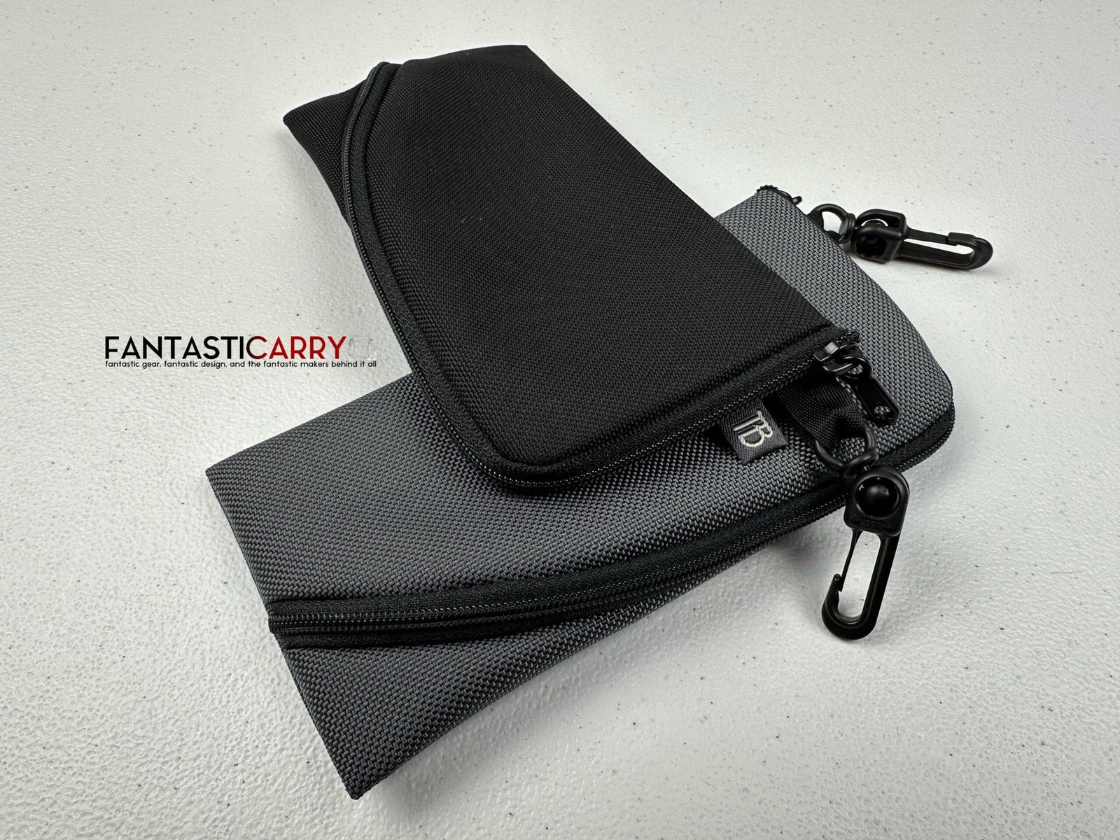 Tom Bihn – You Love the Ghost Whale Organizer Pouch. I Know You Do. Let’s Review.