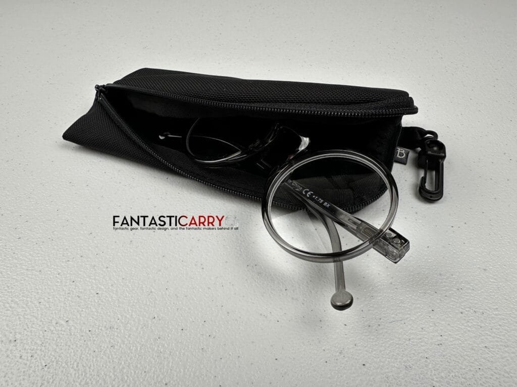 Tom Bihn Ghost Whale Organizer Pouch - Small - in Black and Nebulous Grey Ballistic